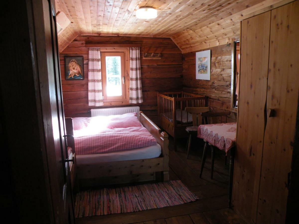 Hiasl Zirbenhuette Hotel Hochrindl Luaran gambar
